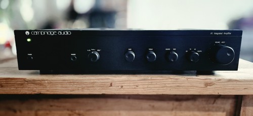 Cambridge audio integrated - cambridge,