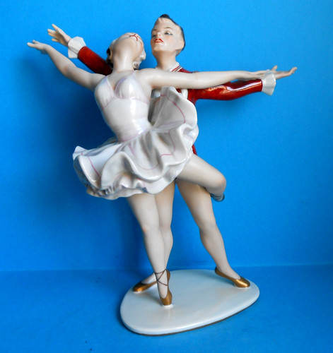 Wallendorf ballerina dancing - ~,