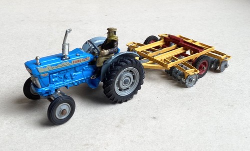 Corgi ford 5000 - corgi,