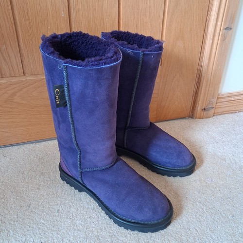 Celtic boots worn once vgc - worn,
