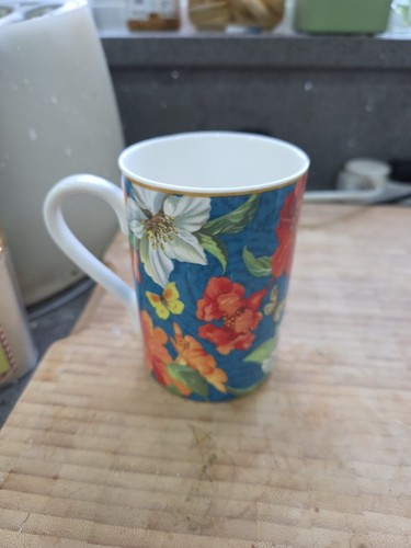 Spode mani mug - blue, made