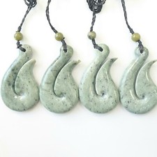 81stgeneration New Carved Nephrite Jade Maori Hei Matau Cord Pendant Necklace