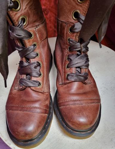 Martens triumph brown - dr.,