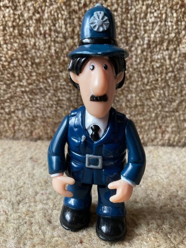 Postman pat poseable selby - postman,
