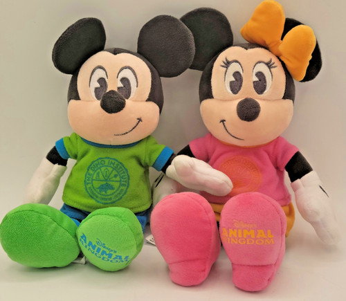 Disney animal kingdom lot - lot, of