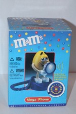 VTG M&Ms 2006 Megaphone Retro Telephone Talking YELLOW PEANUT Collectible NIB