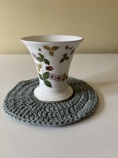 Wedgwood Wild Strawberry