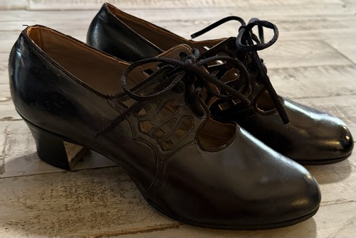 Vintage 1920s black - vintage, lattice