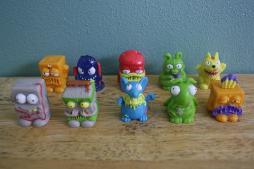Figures the trash pack - figures,