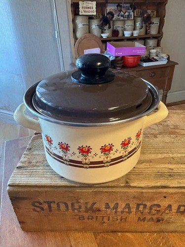 Vintage cream enamel - vintage, lidded
