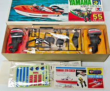 Mitsuwa Yamaha Twin Outboard