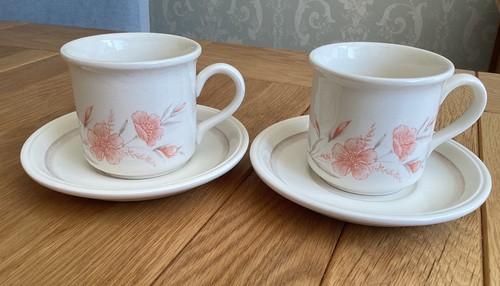 Vintage tea cups saucers - 2,