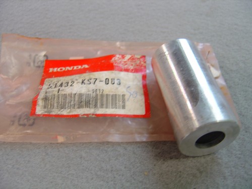 Showa fork oil retaining - retaining, part