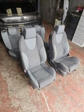 Ford Focus ST seats interior