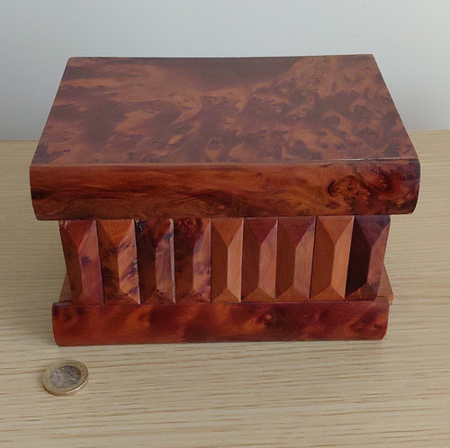 Thuya puzzle jewellery box - box,