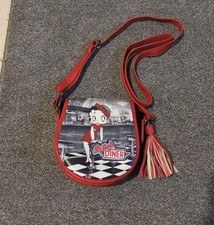 Retro-Spection Red & Black