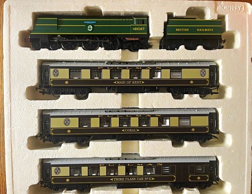 Hornby r2279m british railways - r2279m,