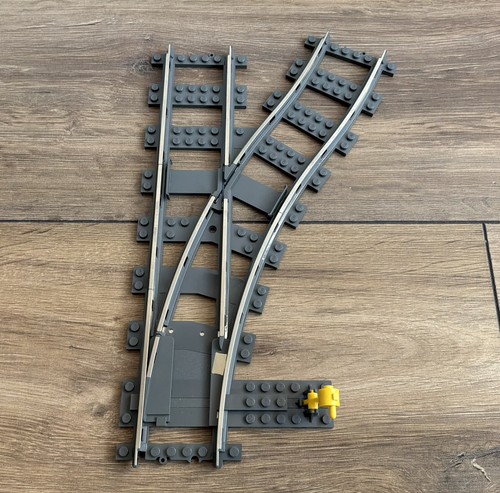 Lego train track - train, 9v