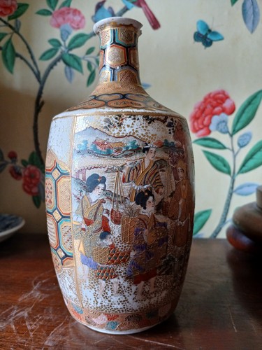 Antique oriental vase - oriental, hand