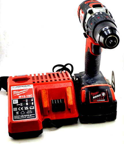 Milwaukee combi drill - milwaukee, cordless