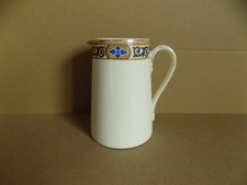 J&G Meakin England SOL 391413 Jug with Gold Trim