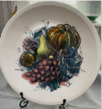 Dinner Plate, 9.5". Wedgwood