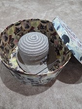 Seeberger Hat With Hat Box