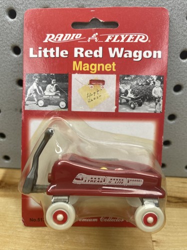 Radio flyer little red wagon - radio,