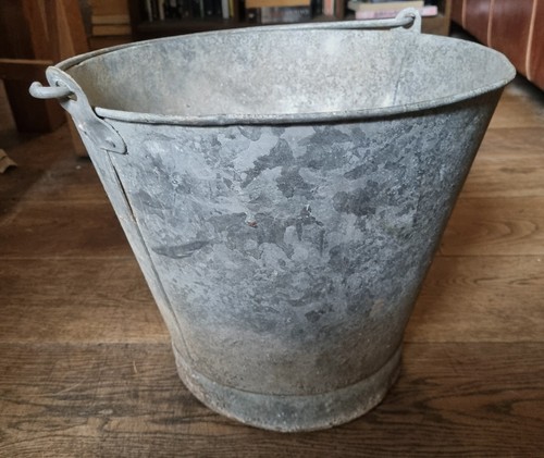 Antique vintage galvanised - antique,