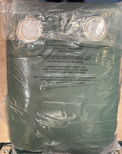 Pair velvet eyelet curtains - 1,