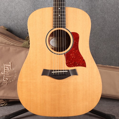 Taylor big baby - taylor,