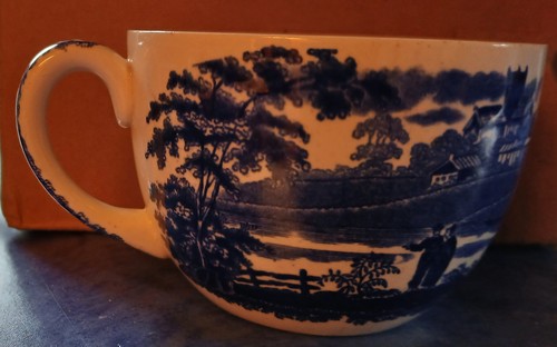 Wedgwood willow blue and - willow, white
