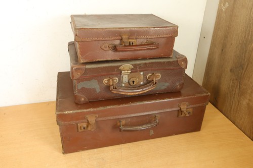 Antique leather suitcase - antique, set