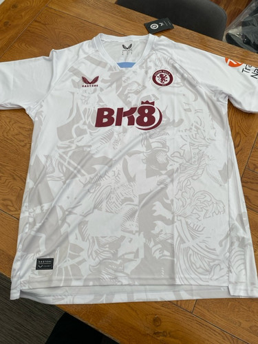 Aston villa 2023 away - aston,
