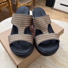 FitFlop Sparkle Sandals in box