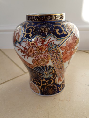 Gold imari porcelain vase - gold,