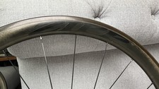 Zipp 700c carbon clincher