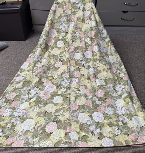 Pair vintage sanderson - of,