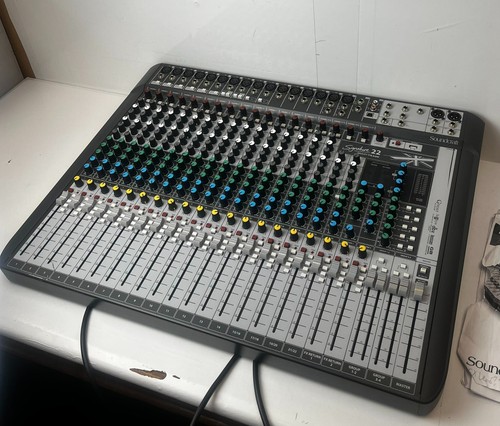 The soundcraft signature - (wi1),