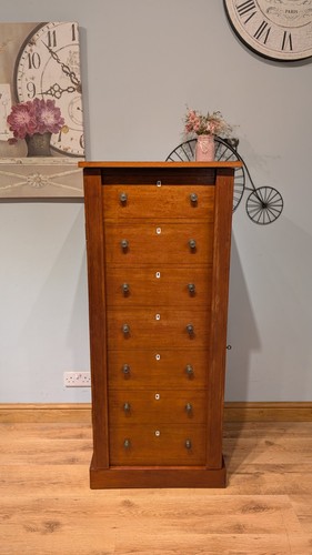 Vintage retro cupboard cabinet - retro,