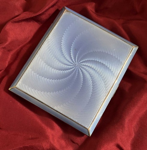 Silver enamel cigarette case - silver,