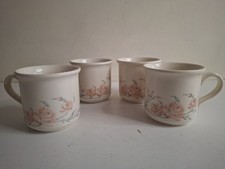 Set of 4 Biltons Coloroll