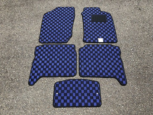 Toyota hilux surf 185 - surf, floor
