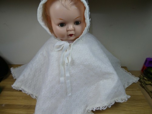 Gorgeous vintage wily tot - wily, lacy
