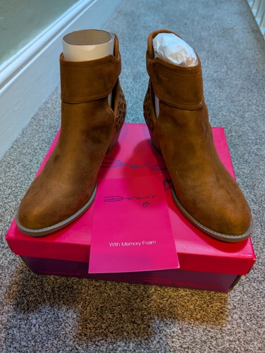 Dolcis bnwt ans boxed - dolcis,