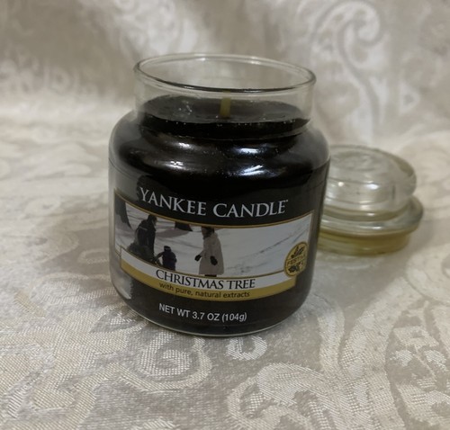 Yankee candle christmas tree - candle,