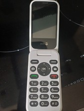 Doro 6820 4G Flip Phone •