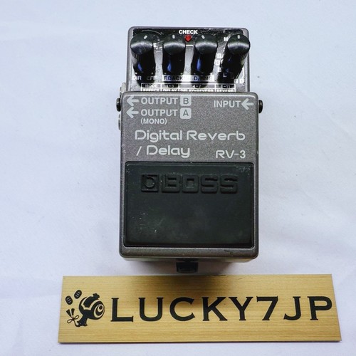 Boss digital reverb - boss, rv-3