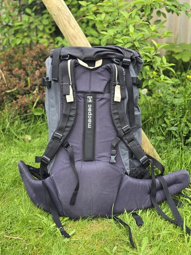 Macpac ascent size 70l - 3, 70l+