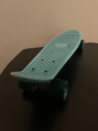 Two bare feet retro cruiser - bare,